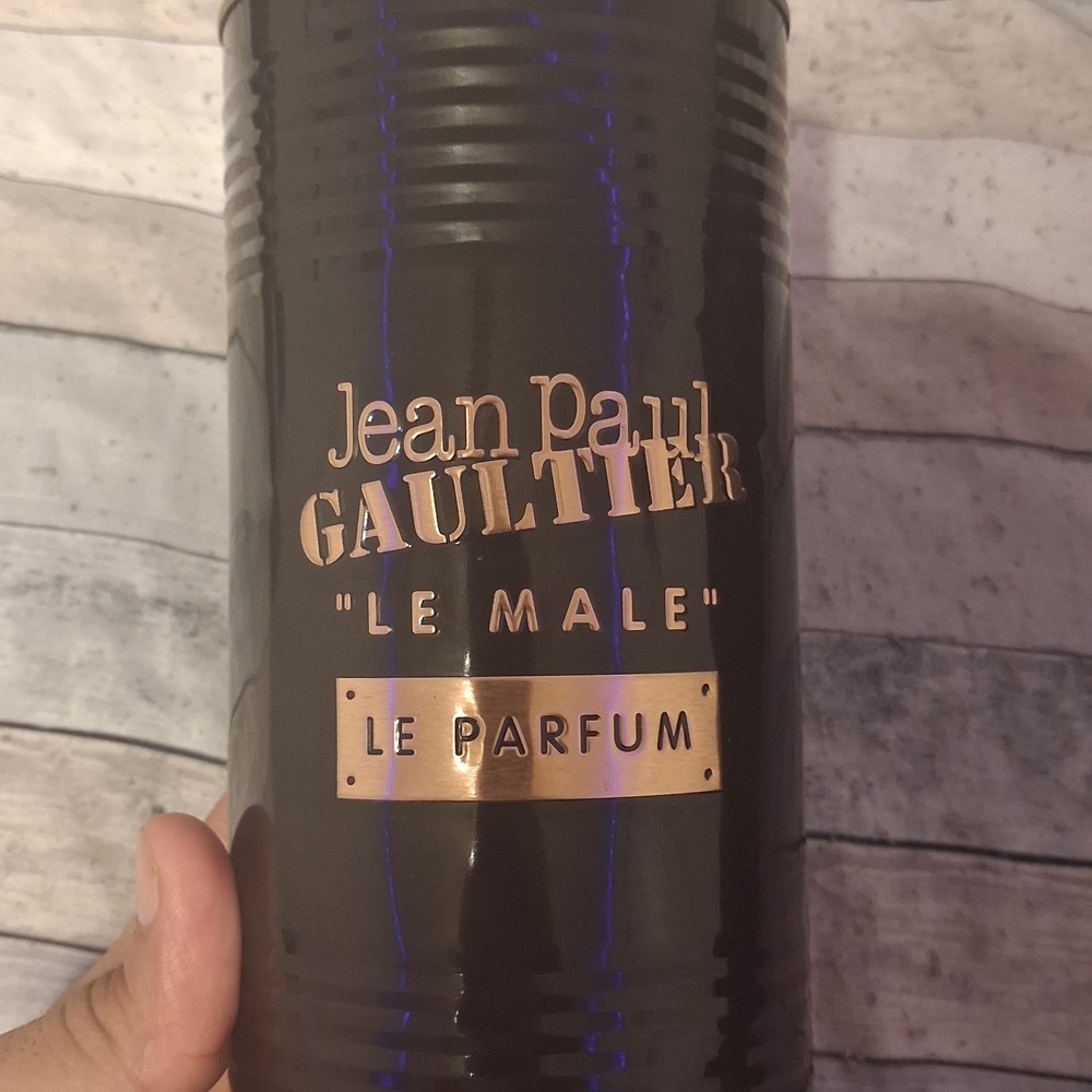 Jean Paul Gaultier Le Male Black and Gold Bottle